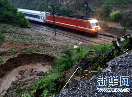 因强降雨导致的陇海铁路中断区段恢复运行