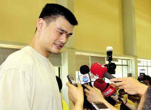 姚明回应退役报道：媒体断章取义