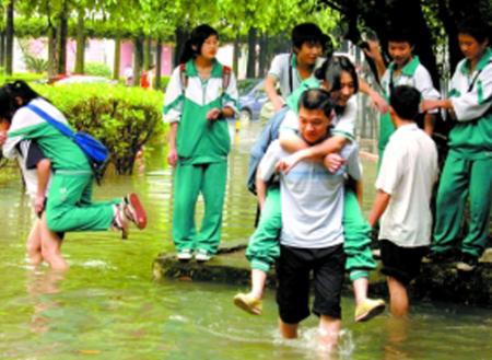 南方暴雨已造成255万人受灾