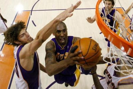 NBA：太阳队击败湖人  个个硬汉