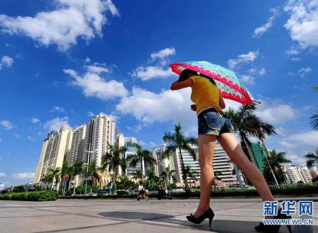 酷热难耐 多地最高气温超37度