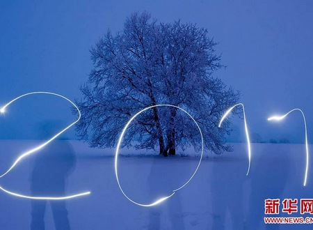 跨越新年世界各地2010的最后一天