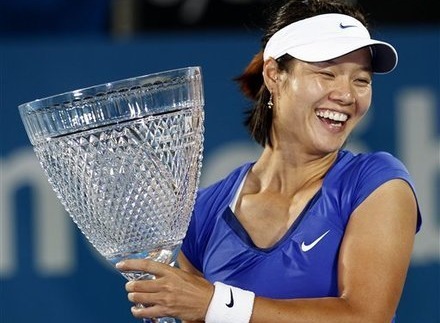 李娜逆转对手首夺顶级巡回赛冠军
