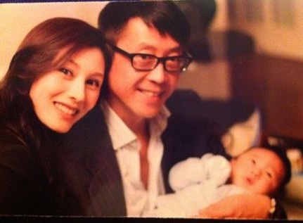 传李嘉欣铁定初六剖腹生子 掩人耳目入院待产