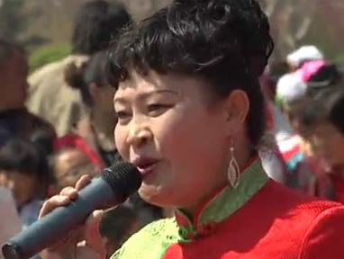 “欢乐青岛”广场周周演活动启动
