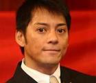 莫少聪全盘否认“殴打门”记者伤势较重已报警