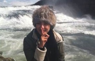 张雨绮微博曝光蜜月之旅 与王全安冰岛看北极光