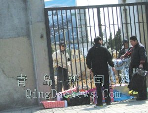 迁殡仪馆会考虑各方意见