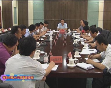 李沧：区领导视察并监导全区居民楼院整治行动进展情况