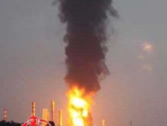 大亚湾油库爆炸着火 居民恐慌开车逃离