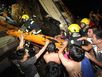 铁道部为脱轨事故致歉 将规定赔偿死难者家属