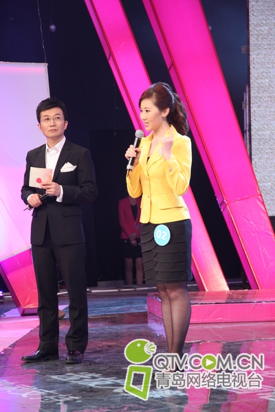 第二组选手 纪元pk江玉婷-主持人大赛2011-青岛网络电视台